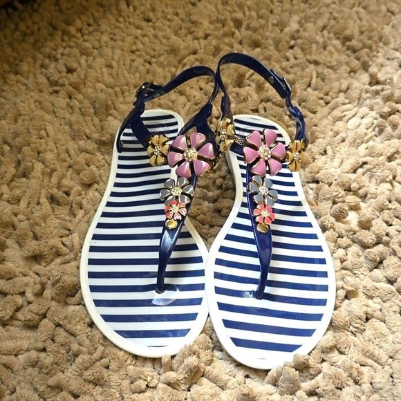 Marilyn Monroe Bernard of Hollywood Cloisonne Flower Blue White Size 9 Sandals - Picture 1 of 6